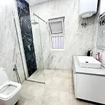 Myslym Shyri Hotel 3*