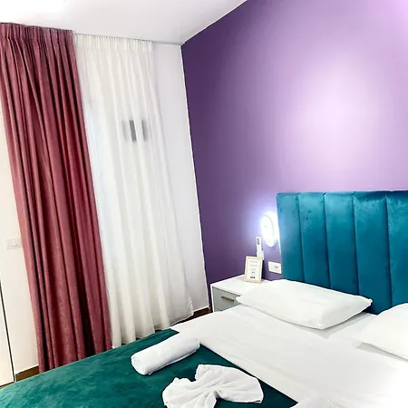 Hotell Myslym Shyri