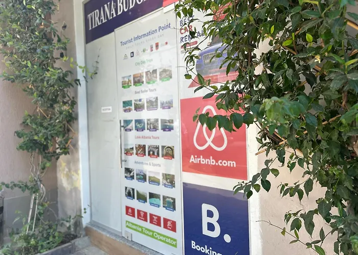 Myslym Shyri Hotel 3*