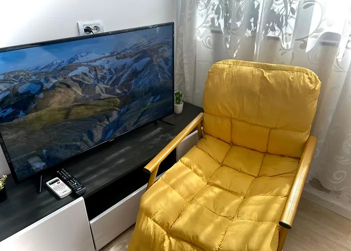 Hotel Myslym Shyri 3*